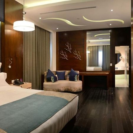 Hs Hotsson Hotel Irapuato Eksteriør billede