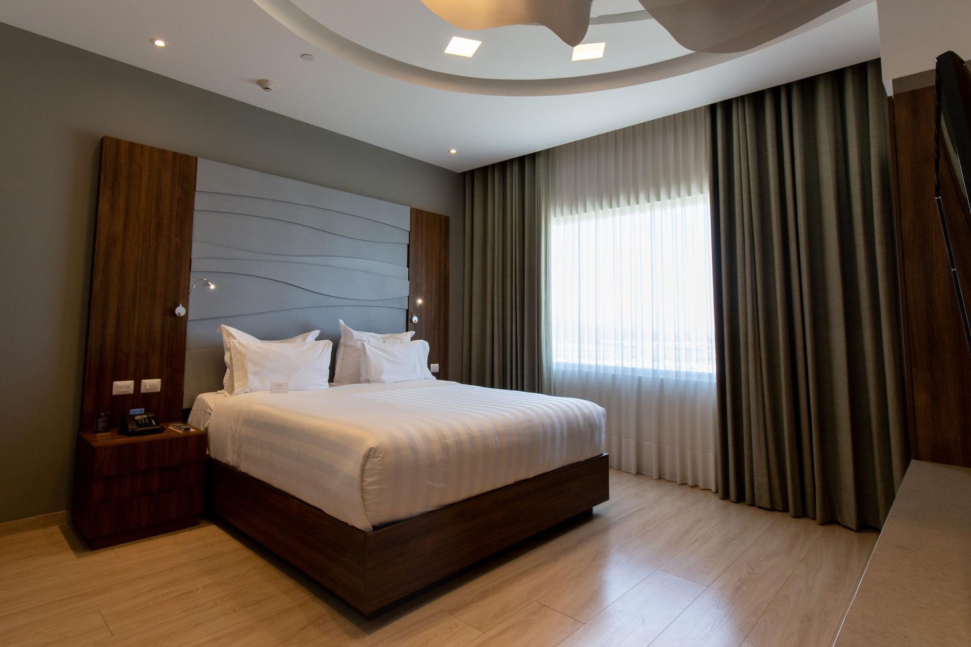 Hs Hotsson Hotel Irapuato Eksteriør billede