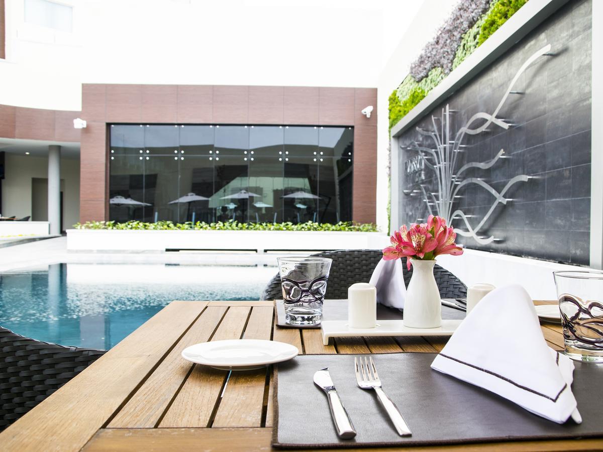 Hs Hotsson Hotel Irapuato Eksteriør billede